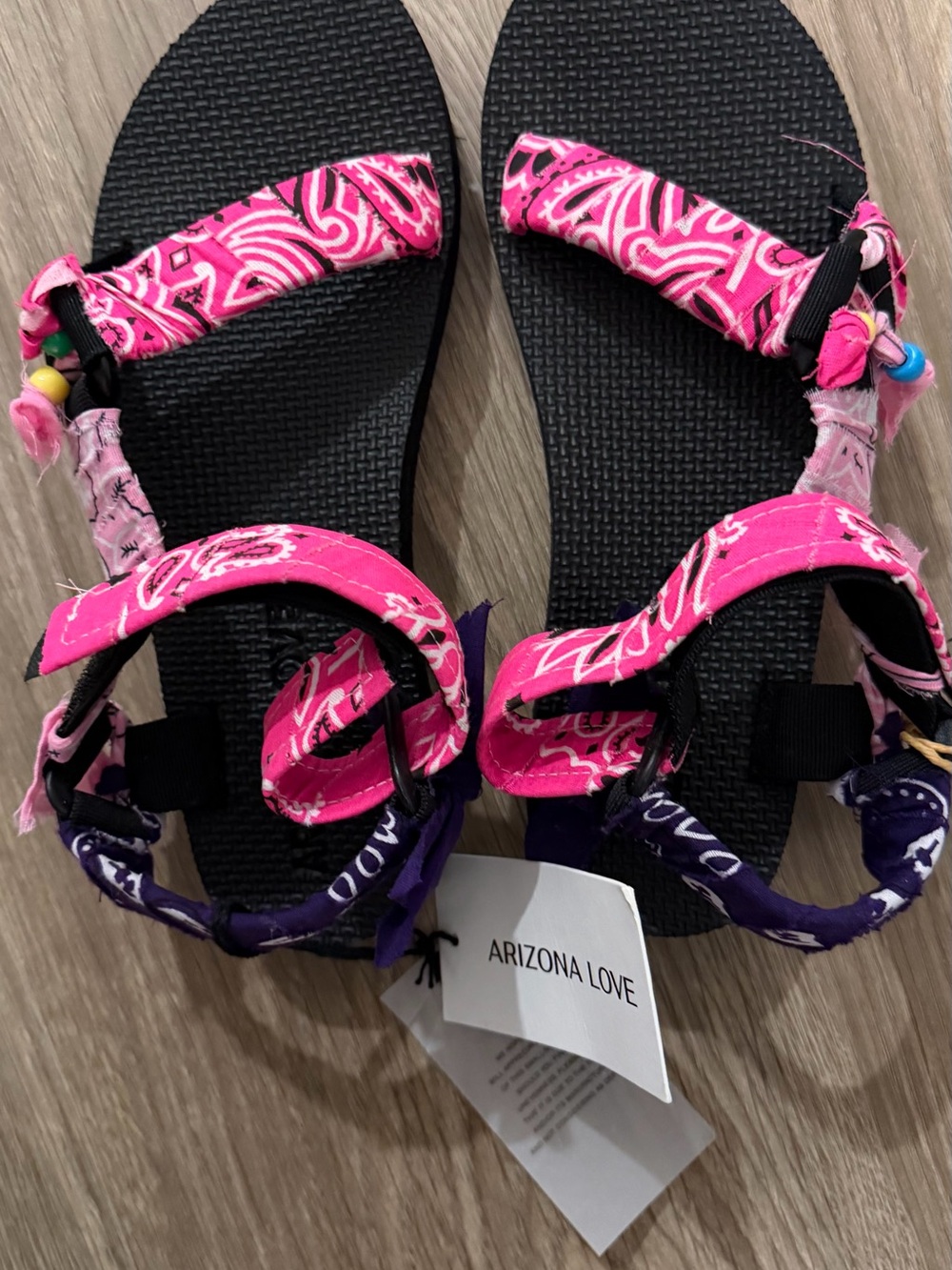 Arizona Love Black Footbed Sandals with Pink and Purple Straps NWT - Picture 1 of 4